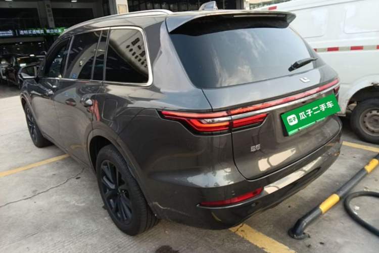 Used Li Auto ONE 2021 Extended-Range 6-Seater Version Rear Left 45 Deg