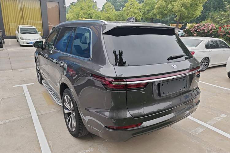 Used Li Auto ONE 2021 Extended-Range 6-Seater Version Rear Left 45 Deg