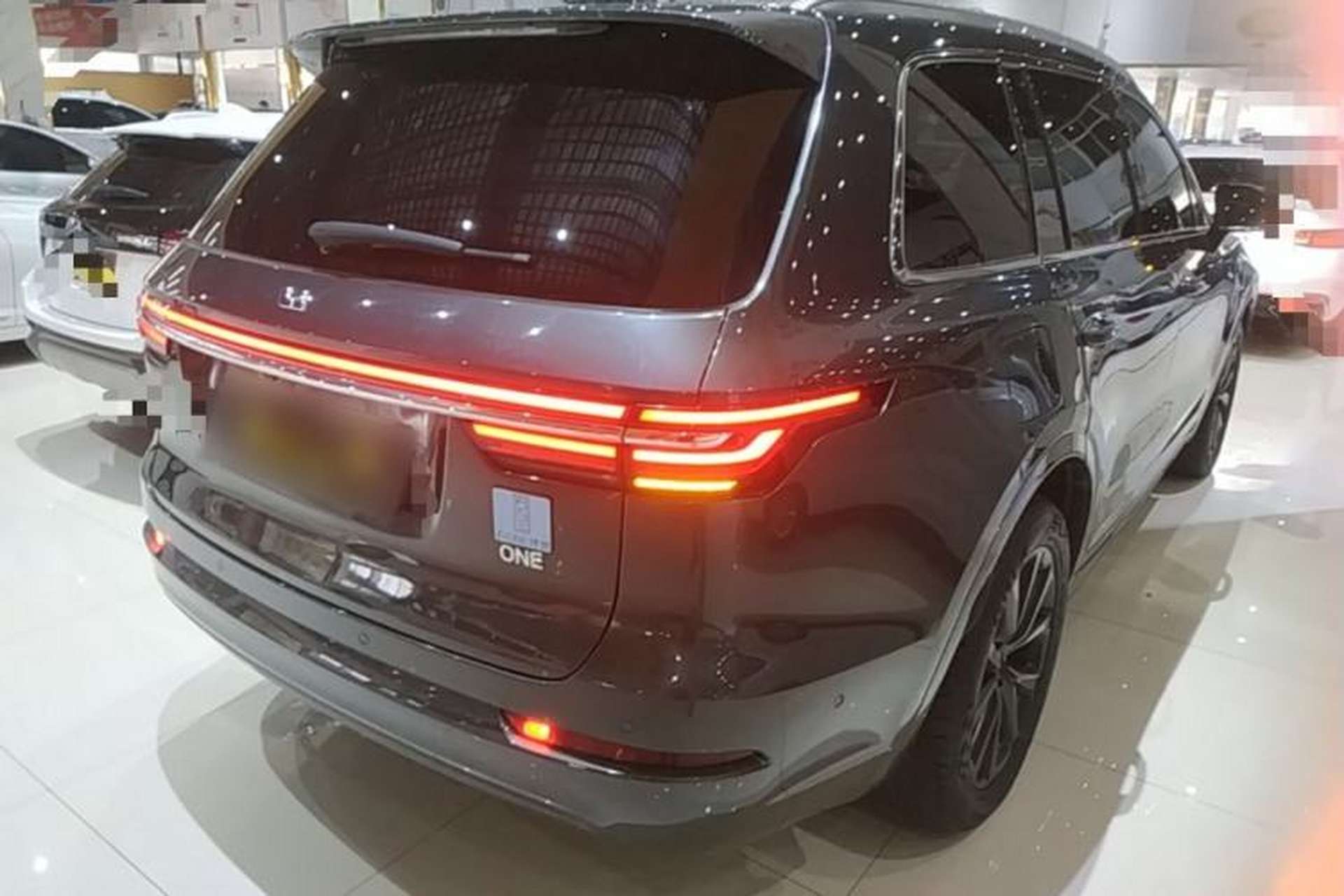Used Li Auto ONE 2021 Extended-Range 6-Seater Version Rear Right 45 Deg