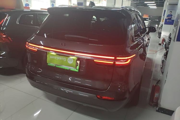 Used Li Auto ONE 2021 Extended-Range 6-Seater Version Rear Right 45 Deg