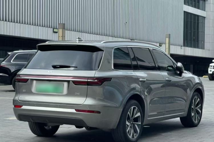 Used Li Auto ONE 2021 Extended-Range 6-Seater Version Rear Right 45 Deg