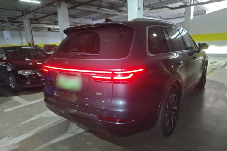 Used Li Auto ONE 2021 Extended-Range 6-Seater Version Rear Right 45 Deg