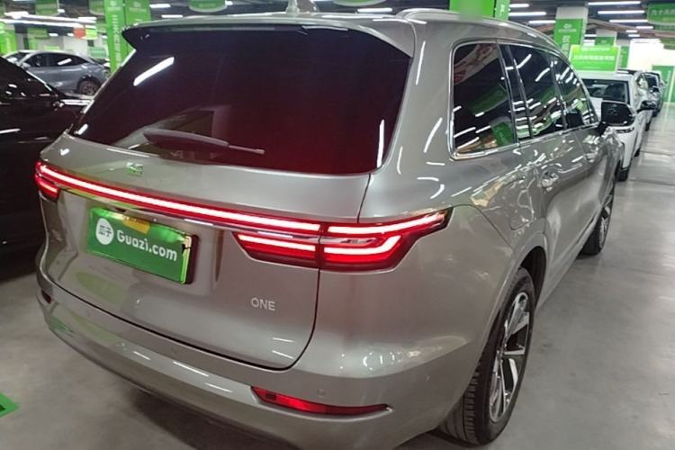 Used Li Auto ONE 2021 Extended-Range 6-Seater Version Rear Right 45 Deg
