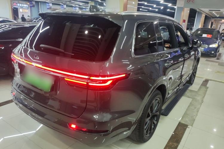 Used Li Auto ONE 2021 Extended-Range 6-Seater Version Rear Right 45 Deg