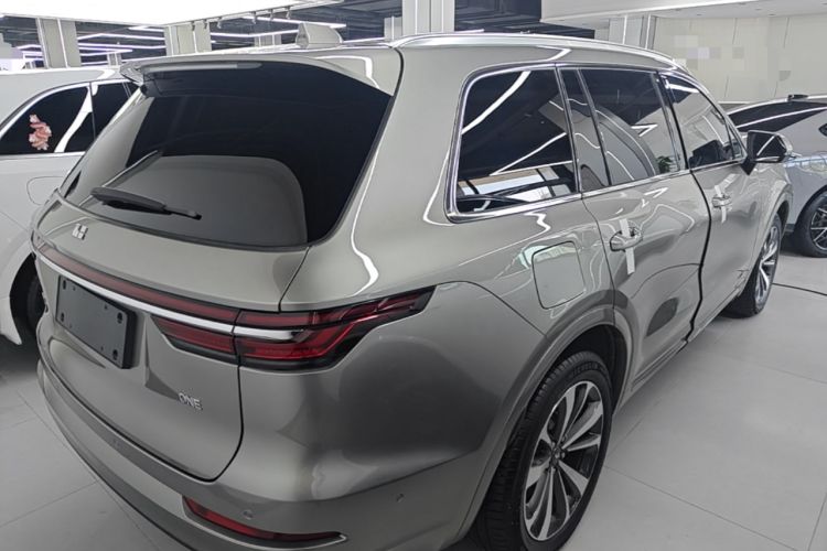 Used Li Auto ONE 2021 Extended-Range 6-Seater Version Rear Right 45 Deg