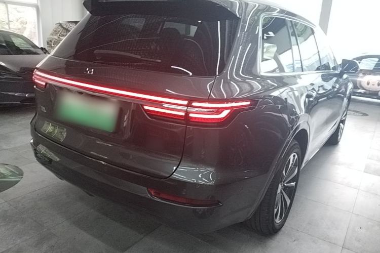 Used Li Auto ONE 2021 Extended-Range 6-Seater Version Rear Right 45 Deg