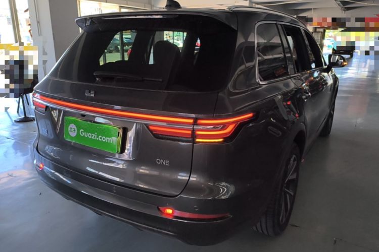 Used Li Auto ONE 2021 Extended-Range 6-Seater Version Rear Right 45 Deg