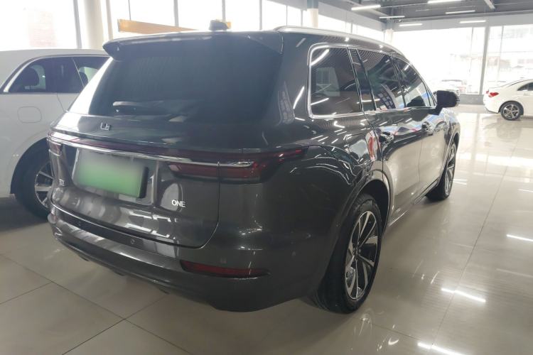 Used Li Auto ONE 2021 Extended-Range 6-Seater Version Rear Right 45 Deg
