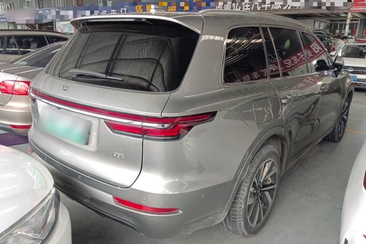 Used Li Auto ONE 2021 Extended-Range 6-Seater Version Rear Right 45 Deg