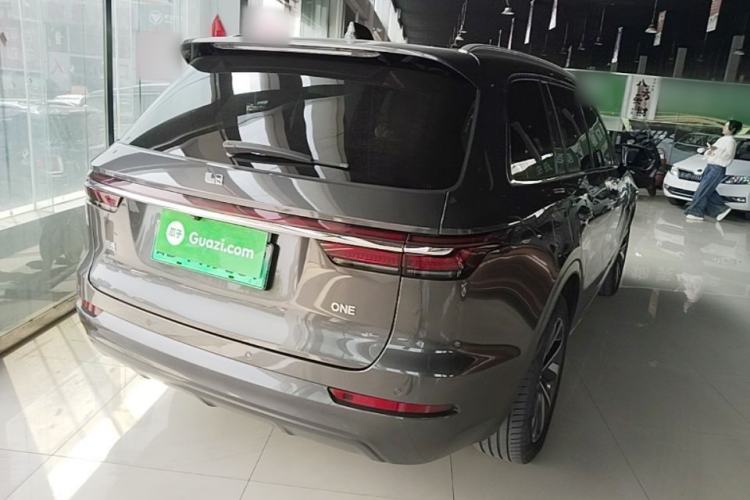 Used Li Auto ONE 2021 Extended-Range 6-Seater Version Rear Right 45 Deg