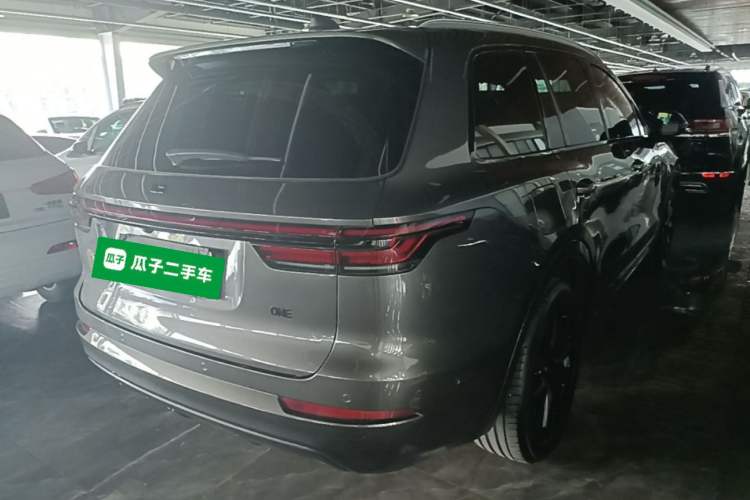 Used Li Auto ONE 2021 Extended-Range 6-Seater Version Rear Right 45 Deg