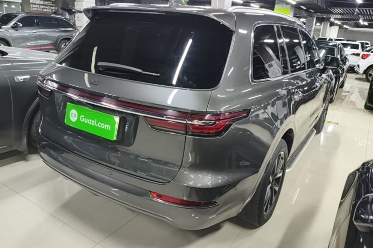 Used Li Auto ONE 2021 Extended-Range 6-Seater Version Rear Right 45 Deg