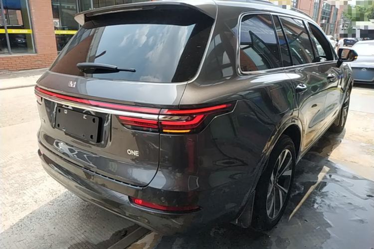 Used Li Auto ONE 2021 Extended-Range 6-Seater Version Rear Right 45 Deg