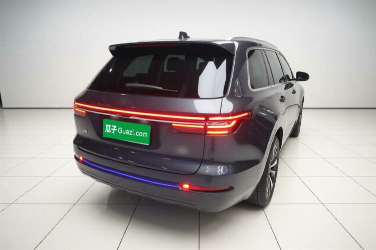 Used Li Auto ONE 2021 Extended-Range 6-Seater Version Rear Right 45 Deg