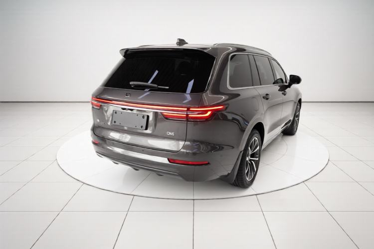 Used Li Auto ONE 2021 Extended-Range 6-Seater Version Rear Right 45 Deg