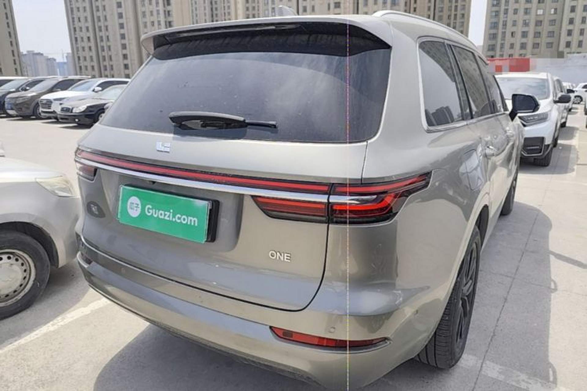 Used Li Auto ONE 2021 Extended-Range 6-Seater Version Rear Right 45 Deg