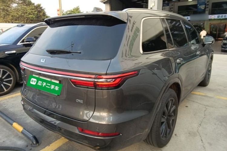Used Li Auto ONE 2021 Extended-Range 6-Seater Version Rear Right 45 Deg