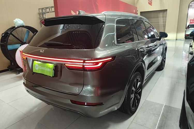 Used Li Auto ONE 2021 Extended-Range 6-Seater Version Rear Right 45 Deg