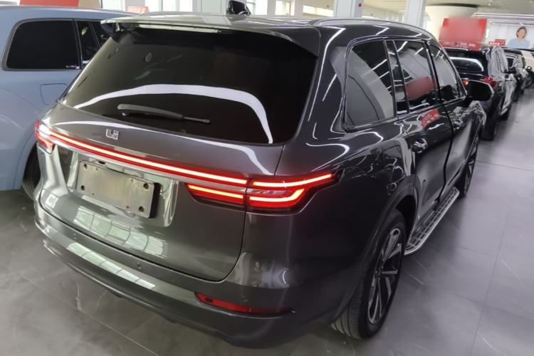Used Li Auto ONE 2021 Extended-Range 6-Seater Version Rear Right 45 Deg