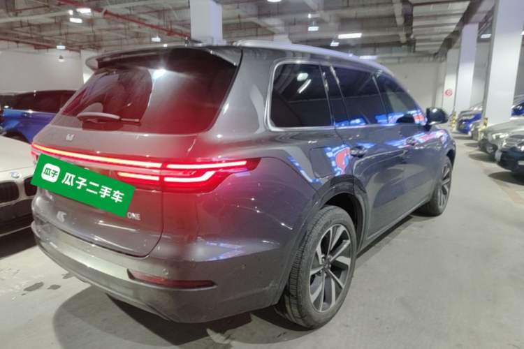 Used Li Auto ONE 2021 Extended-Range 6-Seater Version Rear Right 45 Deg