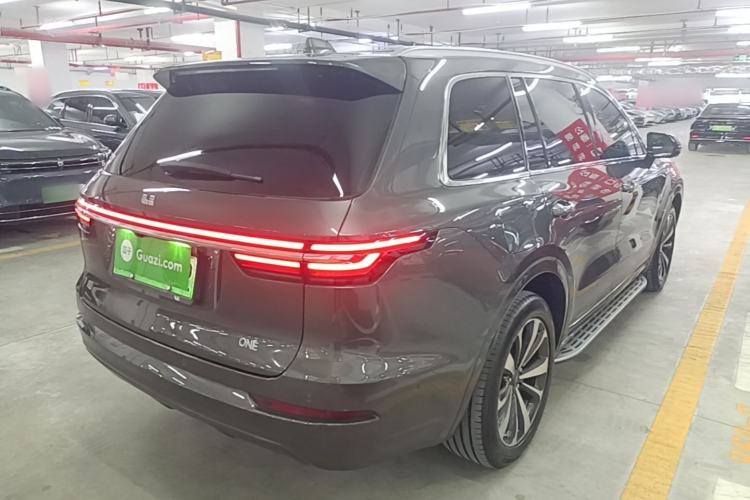 Used Li Auto ONE 2021 Extended-Range 6-Seater Version Rear Right 45 Deg