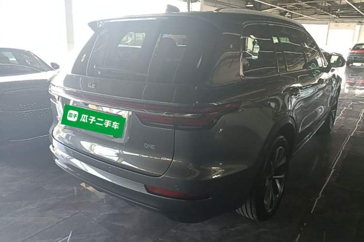 Used Li Auto ONE 2021 Extended-Range 6-Seater Version Rear Right 45 Deg