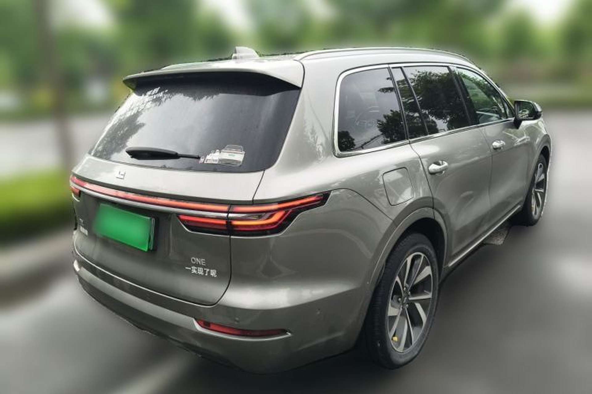 Used Li Auto ONE 2021 Extended-Range 6-Seater Version Rear Right 45 Deg