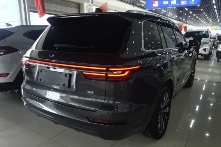 Used Li Auto ONE 2021 Extended-Range 6-Seater Version Rear Right 45 Deg