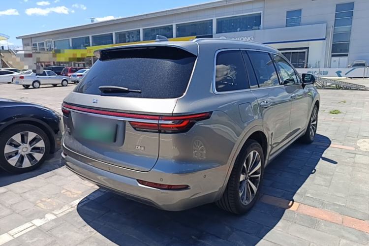 Used Li Auto ONE 2021 Extended-Range 6-Seater Version Rear Right 45 Deg