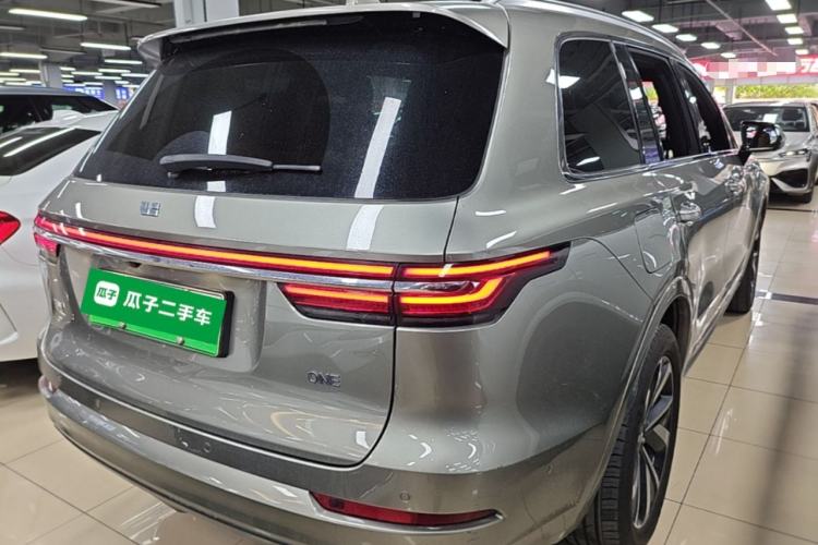 Used Li Auto ONE 2021 Extended-Range 6-Seater Version Rear Right 45 Deg