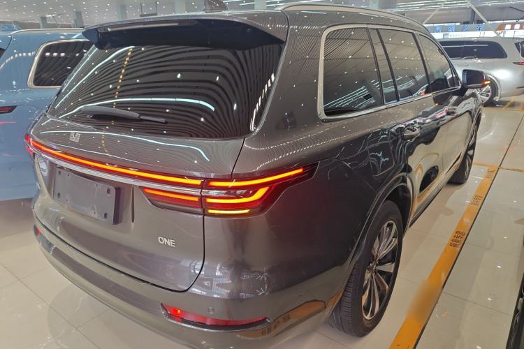 Used Li Auto ONE 2021 Extended-Range 6-Seater Version Rear Right 45 Deg