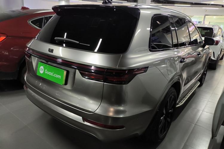 Used Li Auto ONE 2021 Extended-Range 6-Seater Version Rear Right 45 Deg