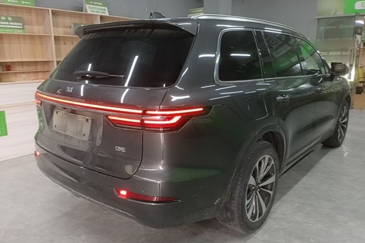 Used Li Auto ONE 2021 Extended-Range 6-Seater Version Rear Right 45 Deg