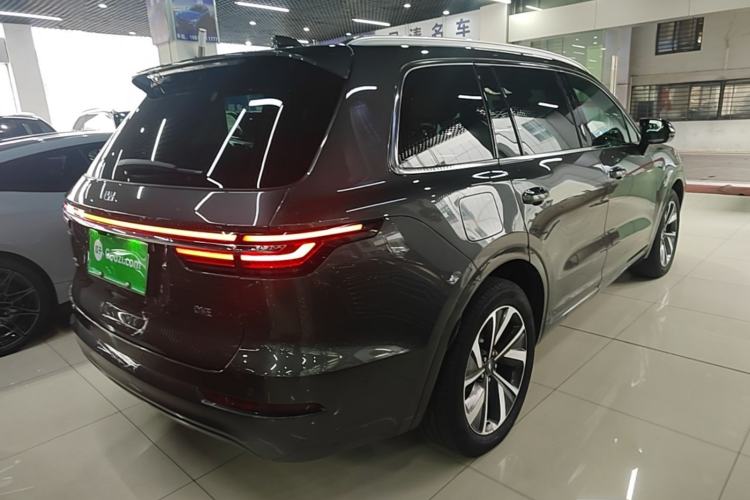 Used Li Auto ONE 2021 Extended-Range 6-Seater Version Rear Right 45 Deg
