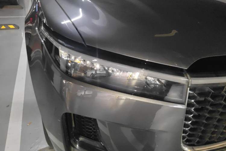 Used Li Auto ONE 2021 Extended-Range 6-Seater Version Right Front Headlight