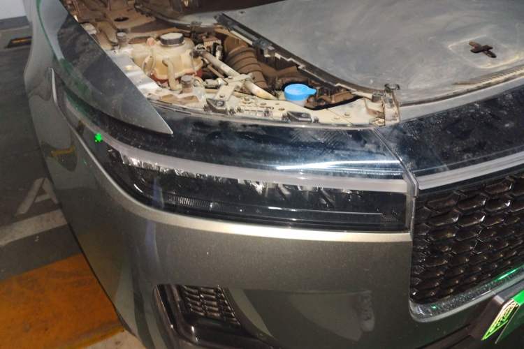 Used Li Auto ONE 2021 Extended-Range 6-Seater Version Right Front Headlight