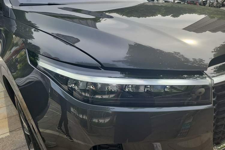 Used Li Auto ONE 2021 Extended-Range 6-Seater Version Right Front Headlight