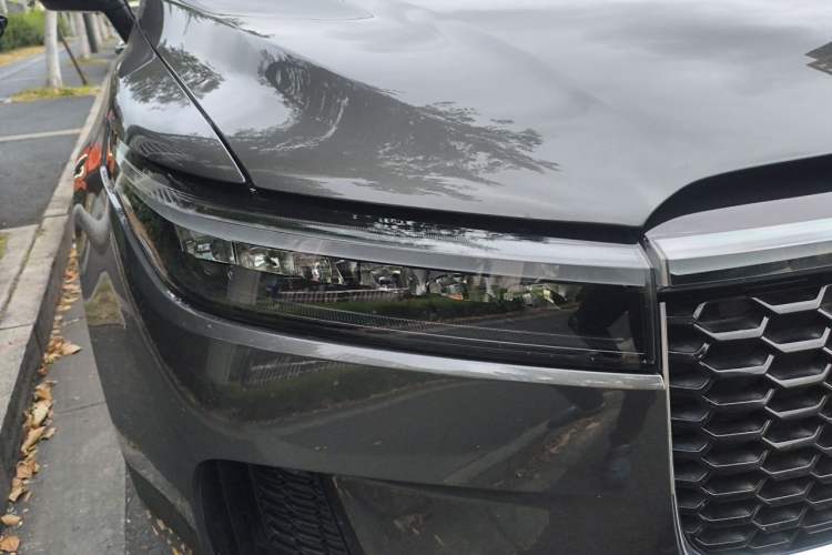 Used Li Auto ONE 2021 Extended-Range 6-Seater Version Right Front Headlight