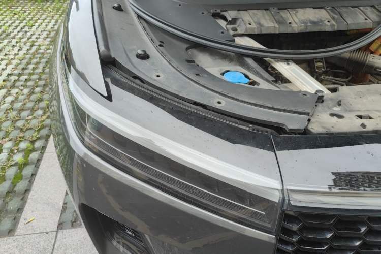 Used Li Auto ONE 2021 Extended-Range 6-Seater Version Right Front Headlight