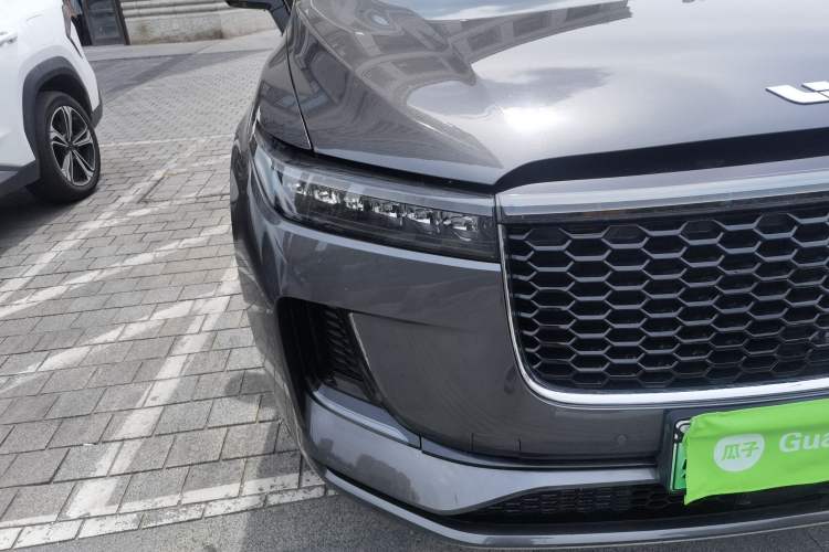 Used Li Auto ONE 2021 Extended-Range 6-Seater Version Right Front Headlight
