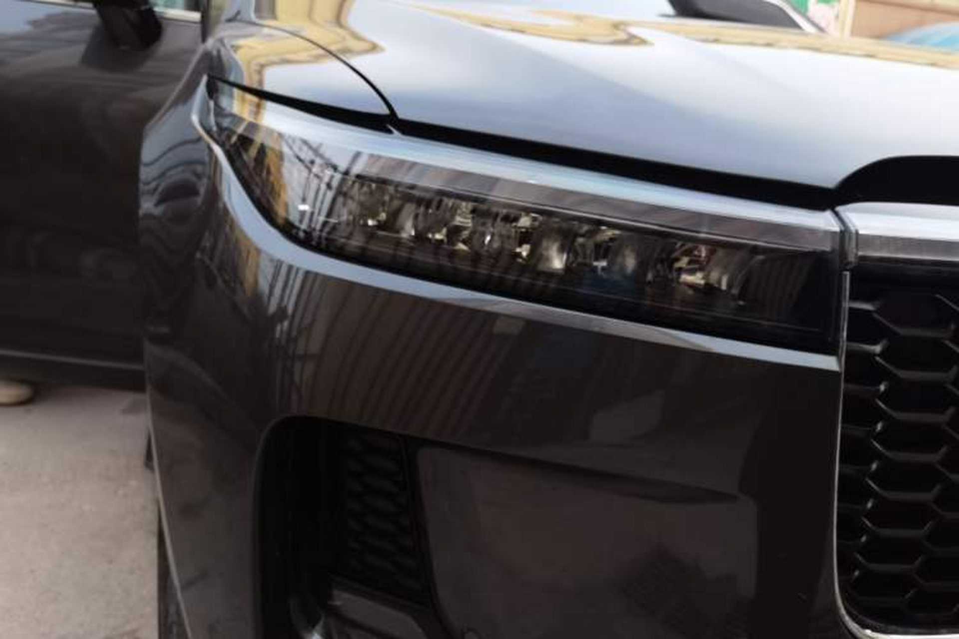 Used Li Auto ONE 2021 Extended-Range 6-Seater Version Right Front Headlight