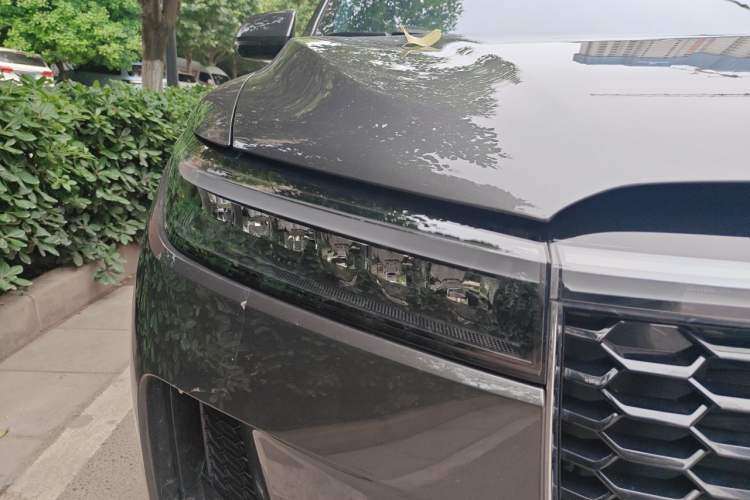 Used Li Auto ONE 2021 Extended-Range 6-Seater Version Right Front Headlight