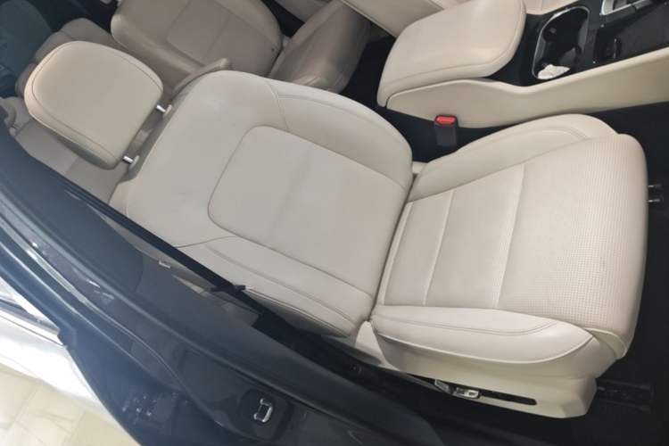 Used Li Auto ONE 2021 Extended-Range 6-Seater Version Right Front Seat