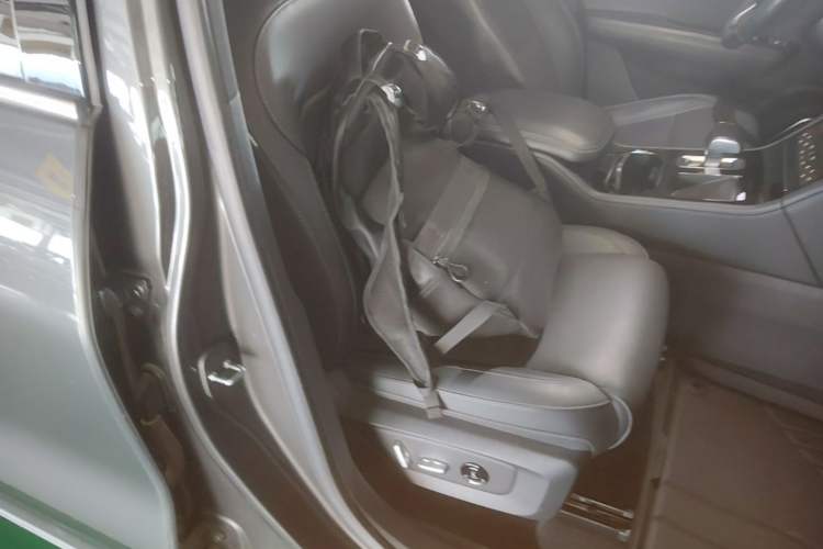 Used Li Auto ONE 2021 Extended-Range 6-Seater Version Right Front Seat