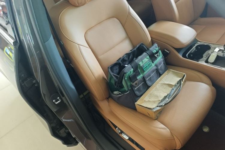 Used Li Auto ONE 2021 Extended-Range 6-Seater Version Right Front Seat