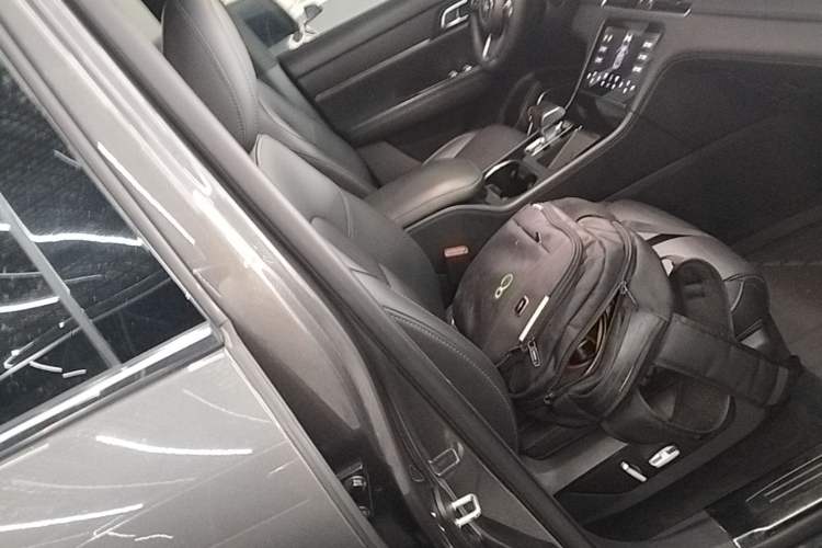 Used Li Auto ONE 2021 Extended-Range 6-Seater Version Right Front Seat