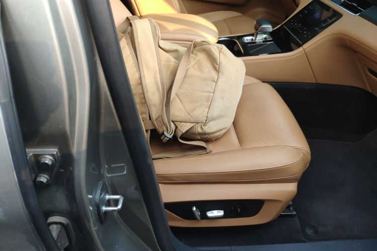 Used Li Auto ONE 2021 Extended-Range 6-Seater Version Right Front Seat