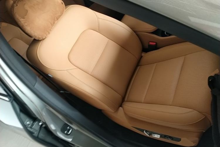 Used Li Auto ONE 2021 Extended-Range 6-Seater Version Right Front Seat