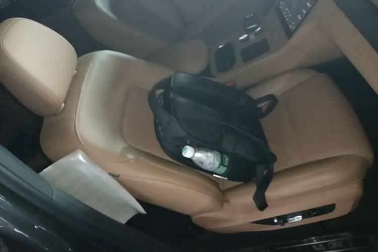 Used Li Auto ONE 2021 Extended-Range 6-Seater Version Right Front Seat