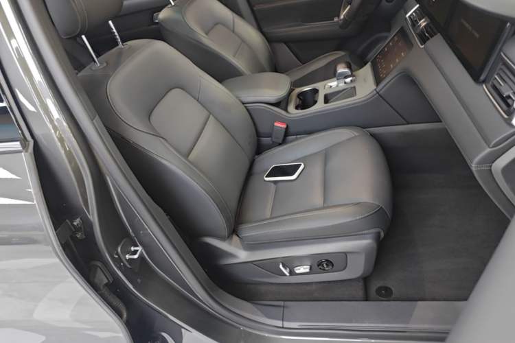 Used Li Auto ONE 2021 Extended-Range 6-Seater Version Right Front Seat